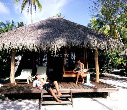 Medhufushi Island Resort 1